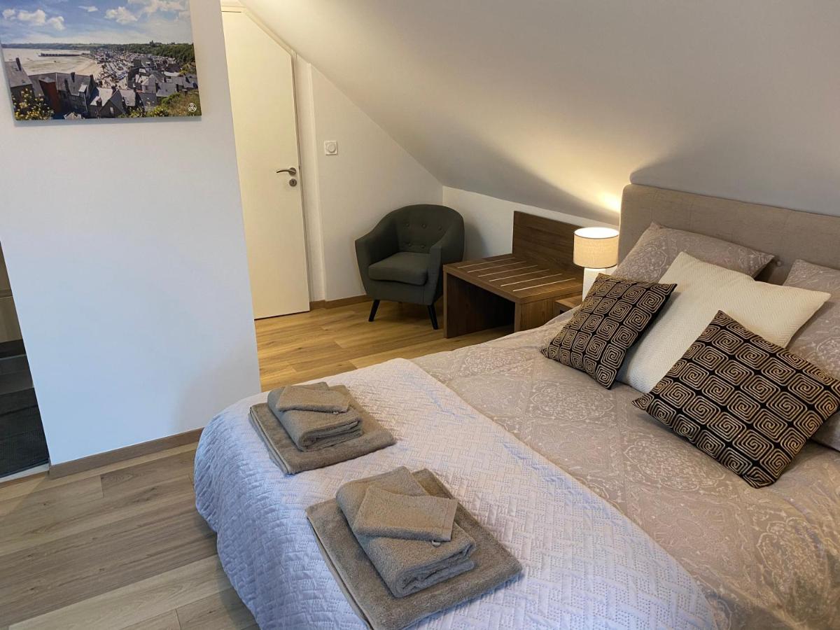 La Giendrotais Bed & Breakfast Corseul Екстериор снимка